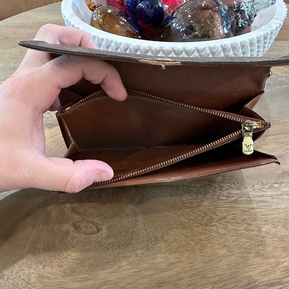 Vintage Louis Vuitton Wallet - Picture 7 of 8